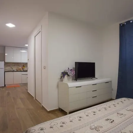 Da Nicole Apartment *